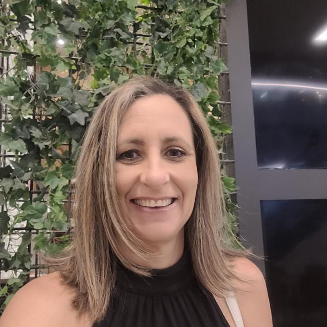 Tânia Pampoñêt